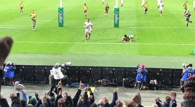 Joe Cokonasiga try v Australia
